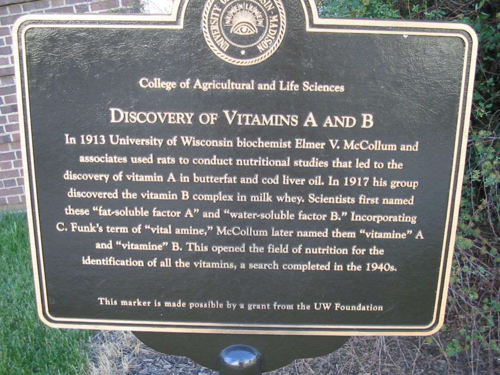 Historic marker outside the University of Wisconsin Department of Biochemistry